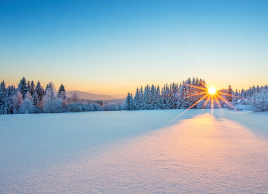 Deepenign into stillness - sunset and snow